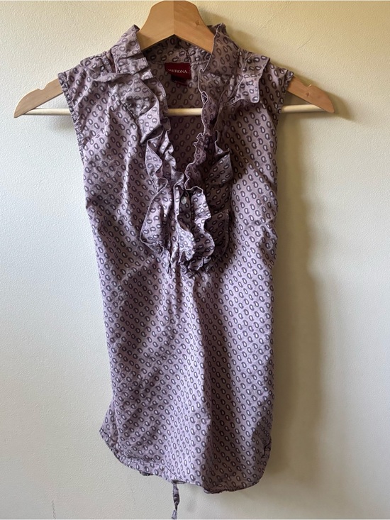 Merona Tops - Merona Lilac Ruffle Front Sleeveless Top